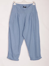 Italian Pleated Relaxed Fit Linen Trousers - Denim