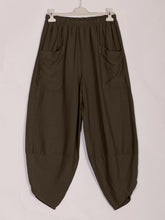 Italian Relaxed Fit Front Pockets Harem Trousers - Chocolate