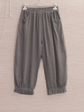 Italian Ruffled Hem Relaxed Fit Linen Trousers - Grey