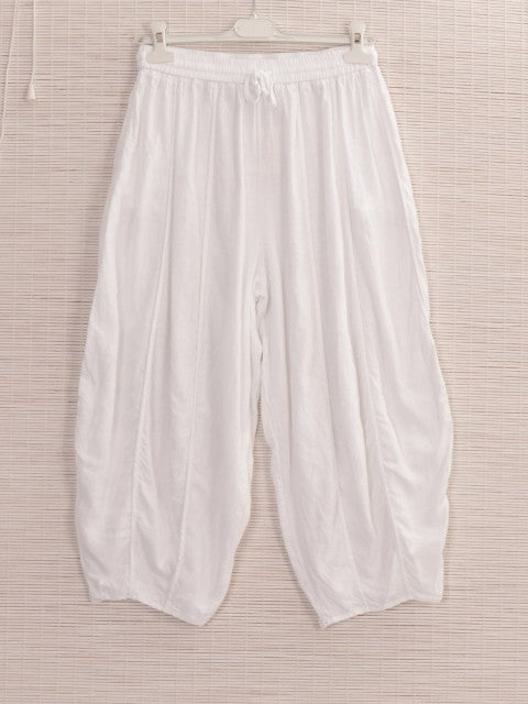 Italian Relaxed Fit Linen Capri Trousers - White
