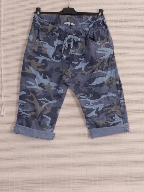Italian Camouflage Print Knee Length Magic Shorts
