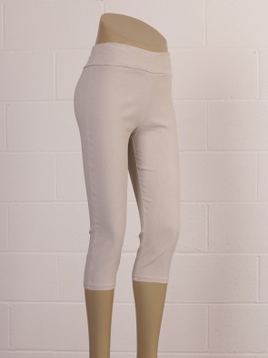 Italian Stretch Fit Capri Pants