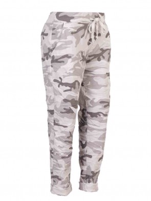 Plus Size Italian Camouflage Print Magic Pants