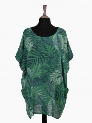 Plus Size Italian Leaf Printed Front Pockets Detail Batwing Top